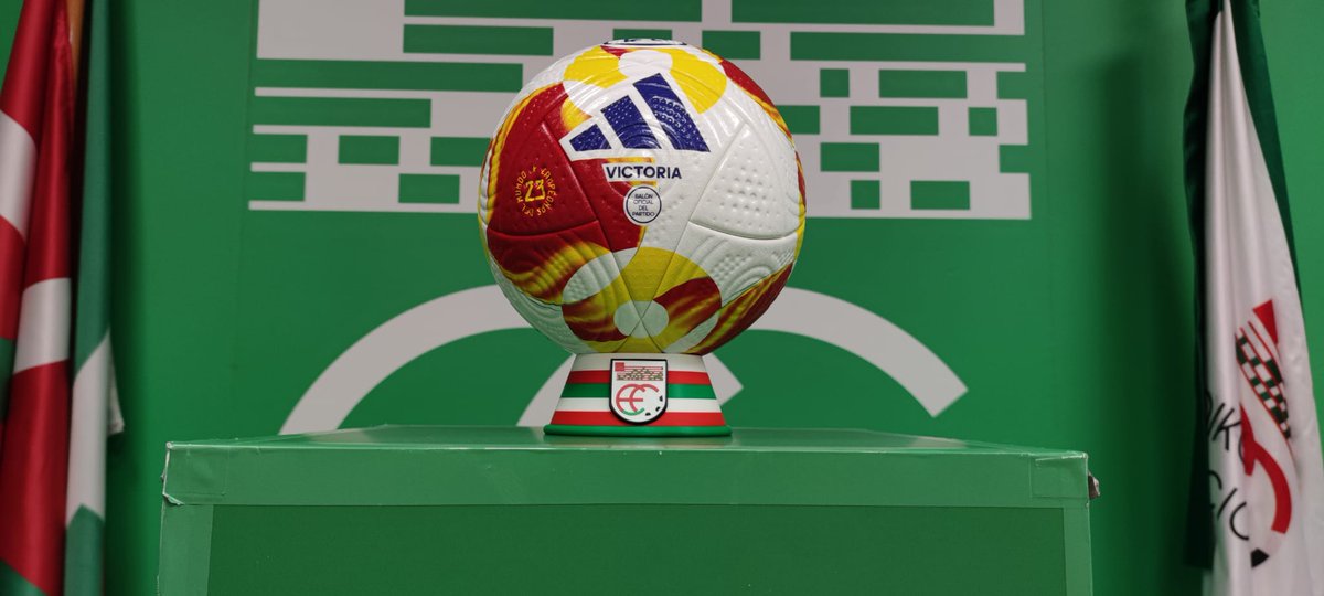 Hauxe da gure taldeek 25-26 denboraldian maila desberdinetan erabiliko duten baloia.

Adidas Victoria Pro:
-Primera y Segunda Federación Masc.
-Primera Federación Fem.

Adidas Victoria Competition
-Tercera Federación Masc.
-División de Honor Juv.
-Segunda y Tercera Federació Fem.