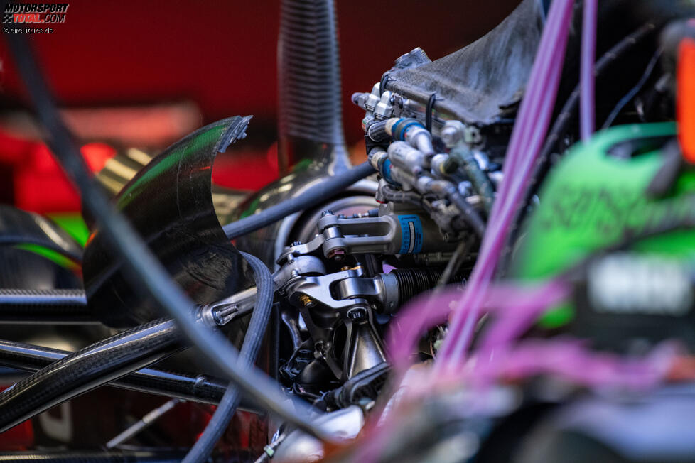 SalaStampRacing's tweet image. #F1Tech Some pics from SpaFRancorchamps garages #BelgianGP (📸MotorsportTotal/NextgenXpb) #F1