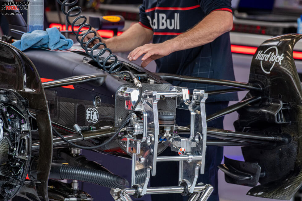 SalaStampRacing's tweet image. #F1Tech Some pics from SpaFRancorchamps garages #BelgianGP (📸MotorsportTotal/NextgenXpb) #F1