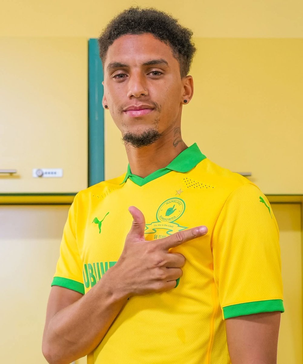 🚨💣🦁 EXCLUSIVE 👇

➡️ Beki wa kati Rushine De Reuck (29) 🇿🇦 amejiunga na Simba Sc 🇹🇿 kwa Mkataba wa mwaka mmoja akitokea Mamelodi Sundowns 🇿🇦

Rushine alikuwa anaitumikia Maccabi Petah Tikva kwa mkopo

✅ It's all Done &amp; Sealed 🔒 🦁