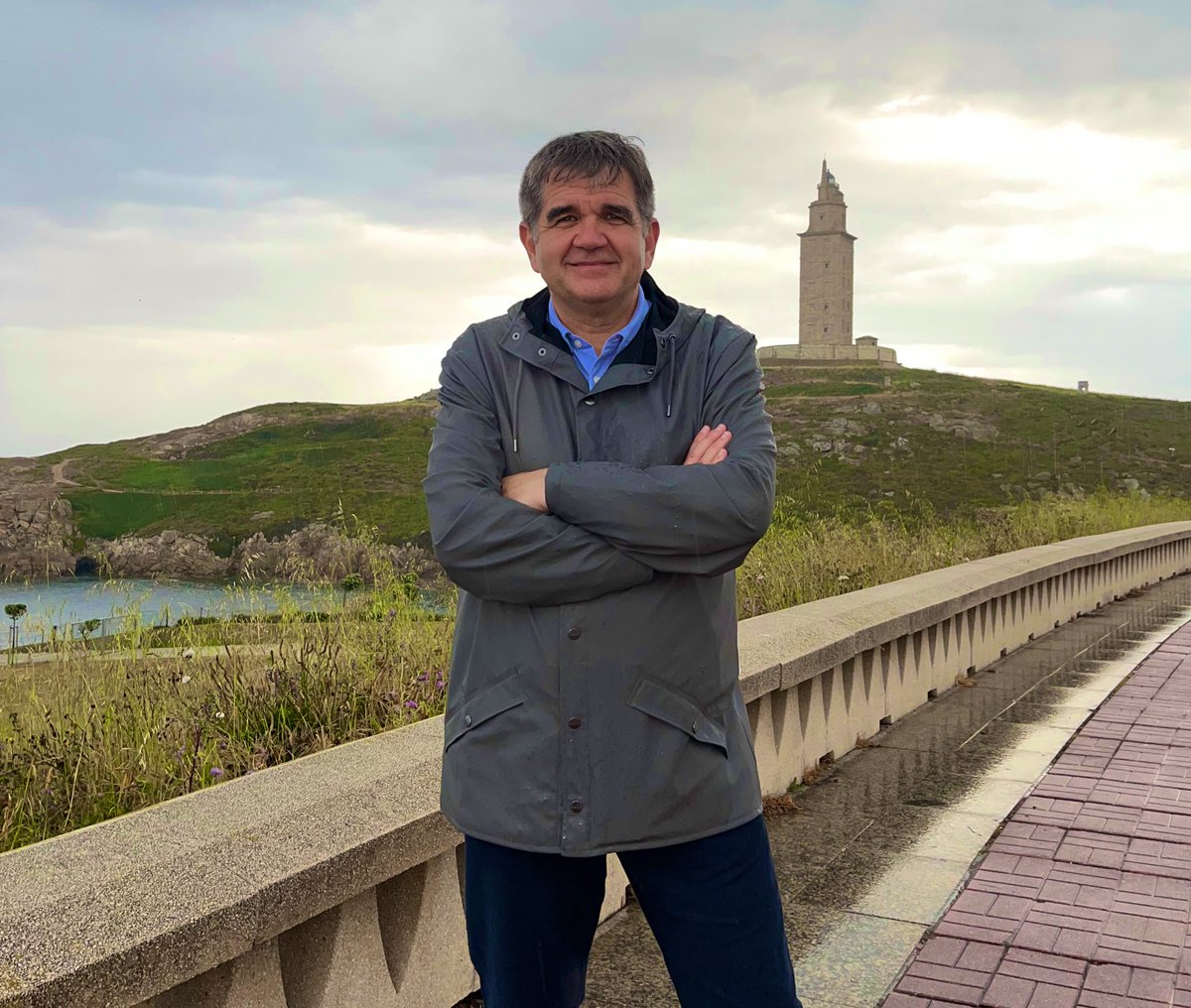 Joaquín de Arístegui Laborde 🇪🇦🇦🇷 (@jal_1966) on Twitter photo Felicidades a todos los gallegos en su día más grande del año, muy especialmente a los de 🇦🇷: a los miles que contribuyeron a la historia de ese gran país, y también a los que se encuentran ahora allí.
<a href="/MAECgob/">Ministerio de Asuntos Exteriores, UE y Cooperación</a>
<a href="/Cancilleria_Ar/">Cancillería Argentina 🇦🇷</a>
<a href="/inclusiongob/">Ministerio Inclusión Seguridad Social Migraciones</a>
<a href="/Xunta/">Xunta de Galicia</a>
<a href="/SEstadoMigr/">Secretaría de Estado de Migraciones</a>
<a href="/EmbEspArgentina/">Embajada de España en Argentina</a> Felicidades a todos los gallegos en su día más grande del año, muy especialmente a los de 🇦🇷: a los miles que contribuyeron a la historia de ese gran país, y también a los que se encuentran ahora allí.
<a href="/MAECgob/">Ministerio de Asuntos Exteriores, UE y Cooperación</a>
<a href="/Cancilleria_Ar/">Cancillería Argentina 🇦🇷</a>
<a href="/inclusiongob/">Ministerio Inclusión Seguridad Social Migraciones</a>
<a href="/Xunta/">Xunta de Galicia</a>
<a href="/SEstadoMigr/">Secretaría de Estado de Migraciones</a>
<a href="/EmbEspArgentina/">Embajada de España en Argentina</a>