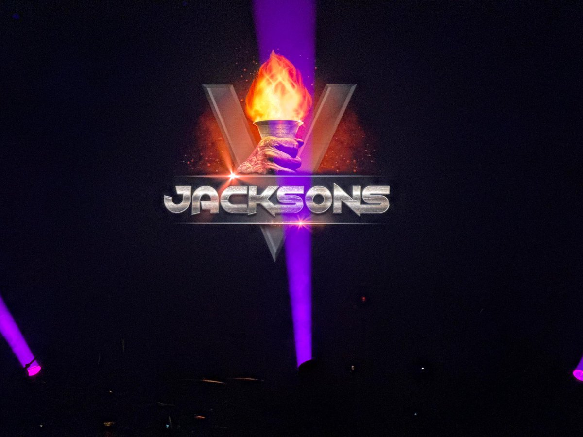 HaaftenRenate's tweet image. My first Jacksons concert, it took me 53 years, but I did it 🧵