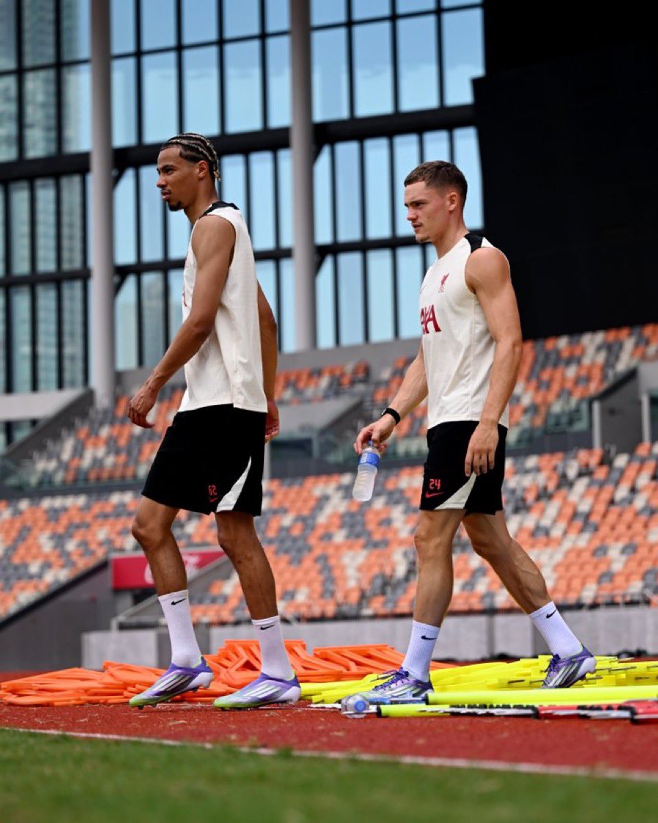 PLFrance_'s tweet image. Florian Wirtz et Hugo Ekitike ⭐️🔴