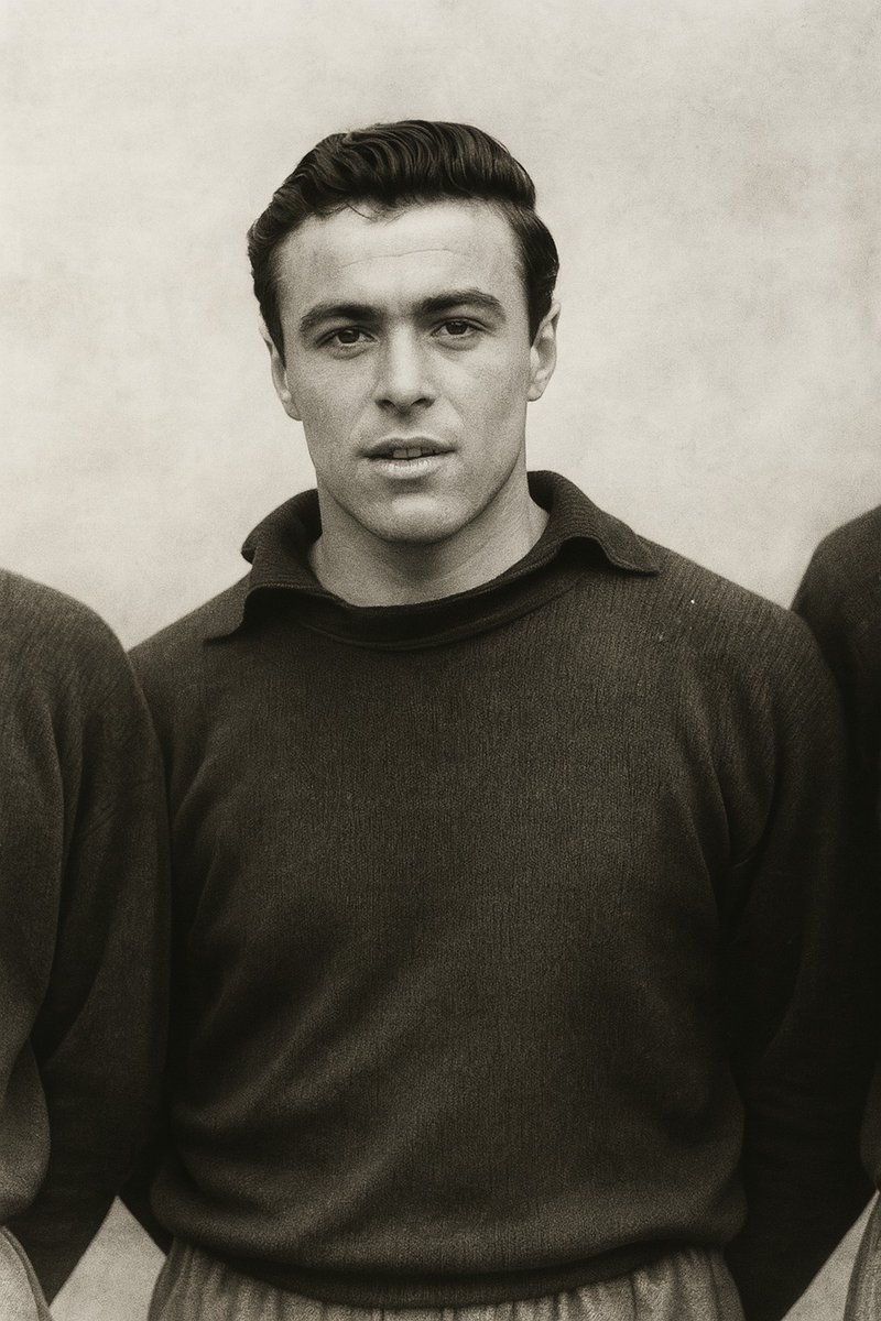 I had no idea Pavarotti trained to be a goalkeeper before singing opera and used to look like this 👀