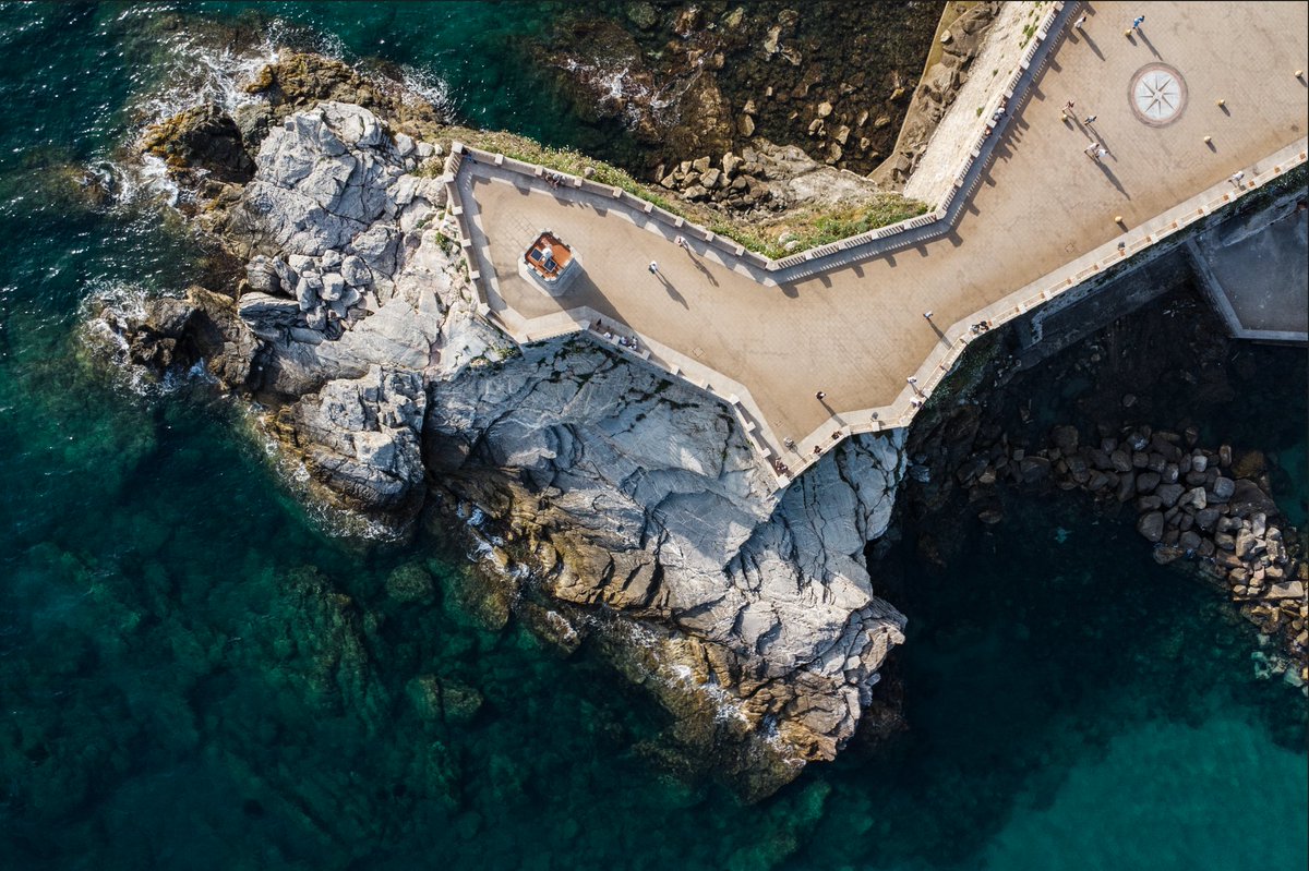 PhotograArtWork's tweet image. Good morning and happy friday ☀️
#tezos friends, would you like to have this collectible aerial shot on @objktcom ?