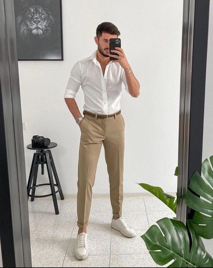 YoURbae_sag's tweet image. Boys what’s stopping you from dressing up like this ???