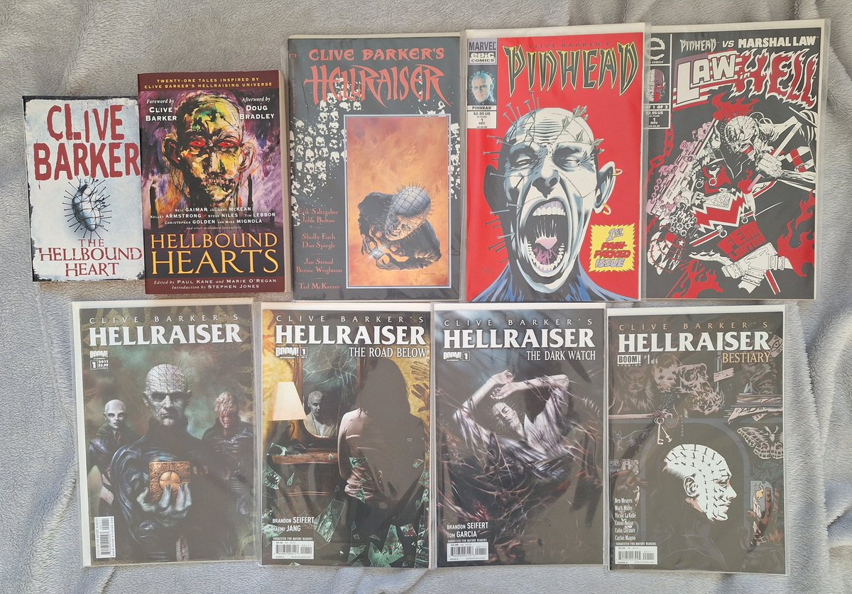 gjkendall's tweet image. The @HellraiserGame announcement has led me back into the Kendall Reviews Archive to dig out my Hellraiser comics.
I'll be reviewing every comic and their respective spin offs, annuals and specials.
Here are a few ssue 1 examples.