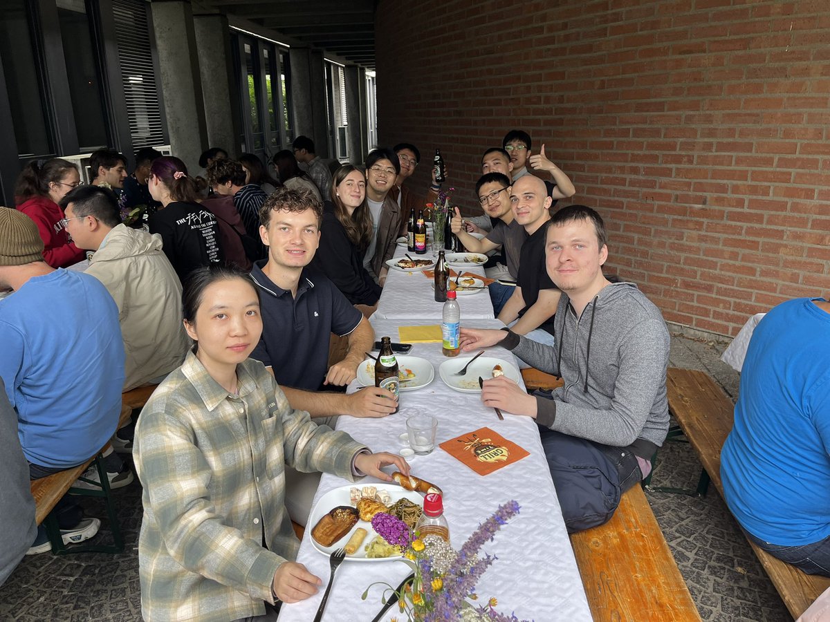 muller_group's tweet image. The end of the #summer #lecturing term we typically #celebrate with a summer #barbecue, which is joined by all #group members. It is a great mix of barbecuing all types of #meat, #vegetables and #fruits together with #handmade salads reflecting the multi-nationality of our team.