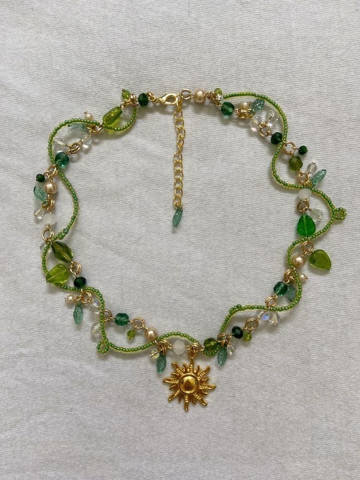 EllaJsElla's tweet photo. ✨💚 Tinkerbell bracelet https://t.co/6A2HTeJSZY