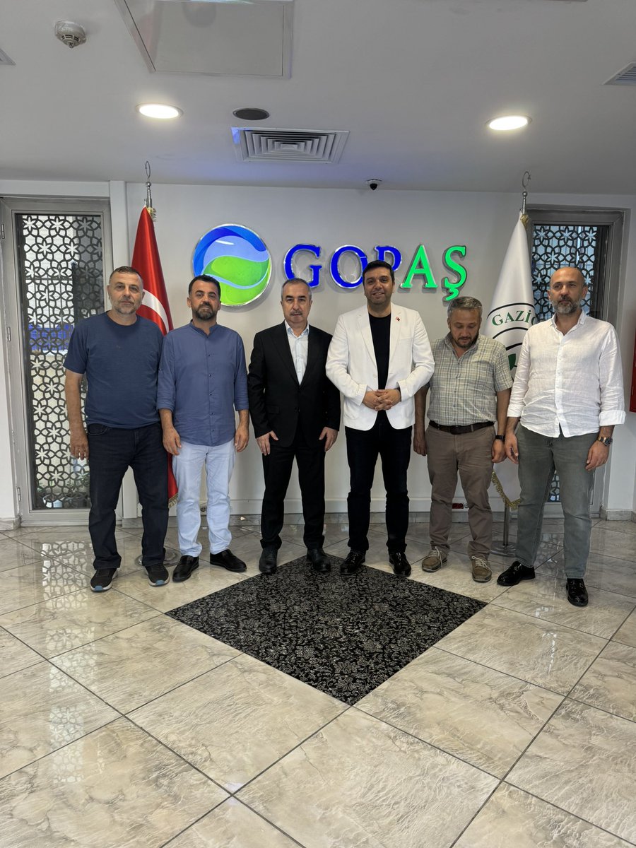 Gaziosmanpaşa Belediyesi GOPAŞ AŞ Genel Müdürü olarak göreve başlayan kadim dostum Sinan Pamuk ağabeyi makamında ziyaret ederek, hayırlı olsun dileklerimizi ilettik.