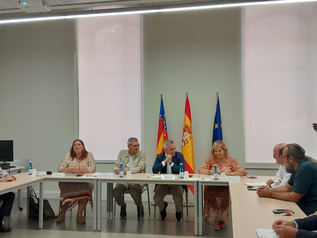 Phytoma's tweet image. Asistimos a la presentación del informe anual de @caecv, con datos del sector ecológico valenciano en 2024