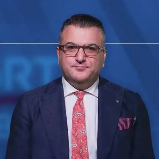 AK Partili Cem Küçük:

(ÖTV zammı ile ilgili)

"Hiç iyi olmadı. Millet zaten zor nefes alıyor."