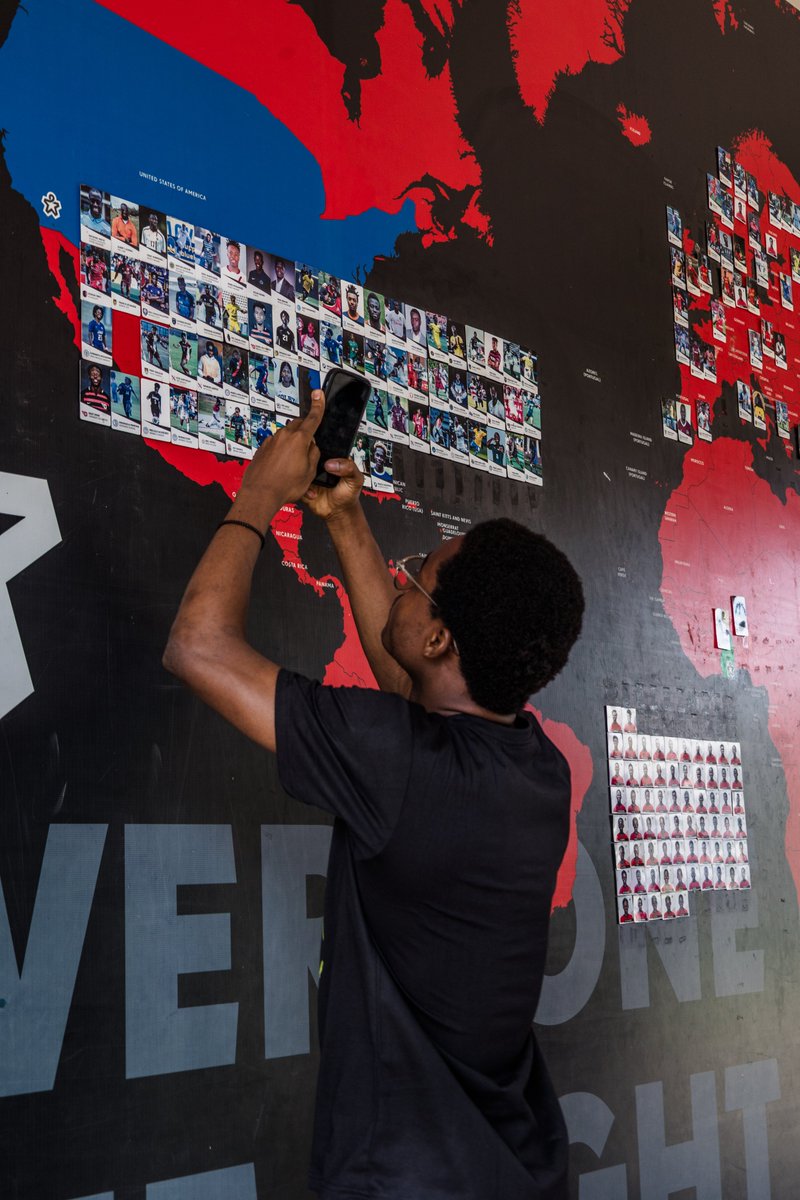 LetshegoGhana's tweet image. Hi @right2dream 👋

Thank you for hosting us earlier this month.

An amazing experience taking in the beautiful scenery and the history of an academy that is shaping lives through education and football.

Watch out for more details on our visit soon!

#RightToDream #Letshego