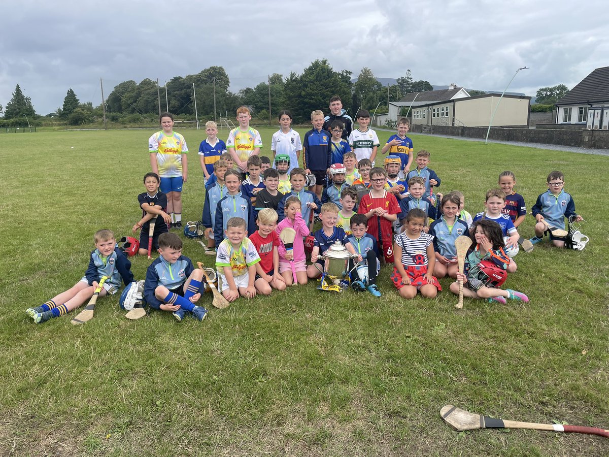 pookiefitz's tweet image. Brilliant to have the All-Ireland U20 Cup visit Cúl Camp this week! 🏆 Huge thanks to Podge & Senan for taking time off work to meet the kids.
@ArdfinnanGAA @KillenauleRobin @KilsheelanGAA @tippgamesdev @TipperaryGAA #CúlCamp #AllIrelandU20 #GAA