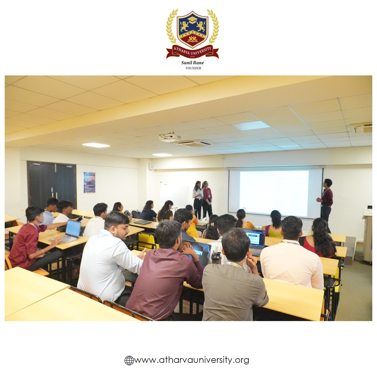 Uni_atharva's tweet image. 🚀 PROJECT FRIDAY – Week 2 Highlights!
Atharva University’s innovative journey continues as students from all Engineering streams come together to ideate, build, and showcase their creative solutions! 

📍 Stay tuned every Friday for the next wave of innovation!
#ProjectFriday