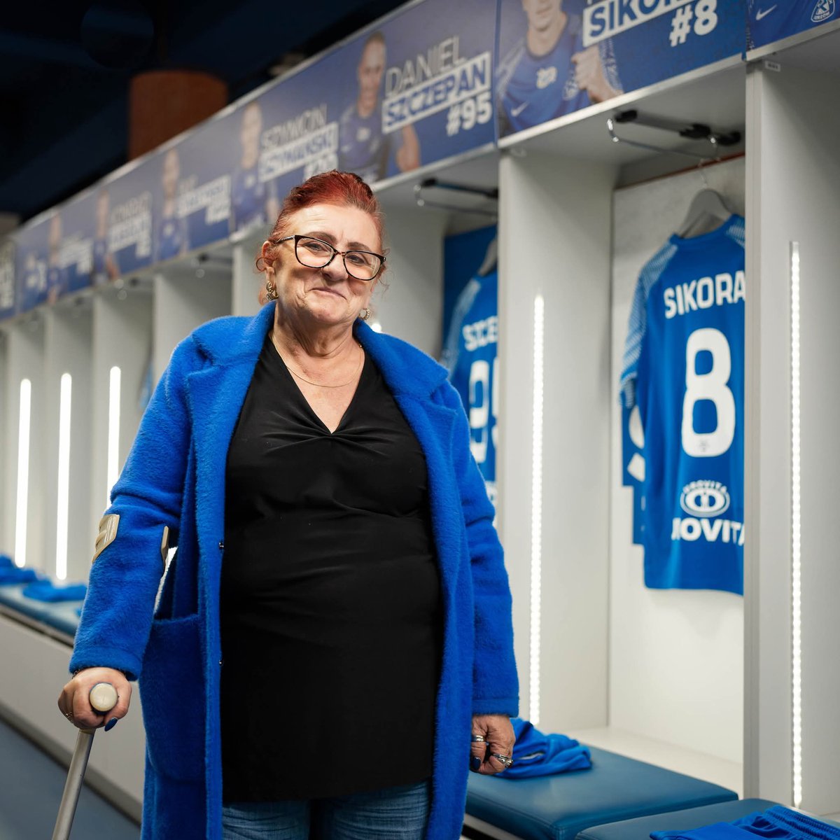 WielkiRuch's tweet image. Pani Reni nikomu przedstawiać nie trzeba. Zachęcamy do wsparcia zbiórki na leczenie i rehabilitację ‼️ 

⏩️ zrzutka.pl/hs7pvp

Liczy się każda złotówka