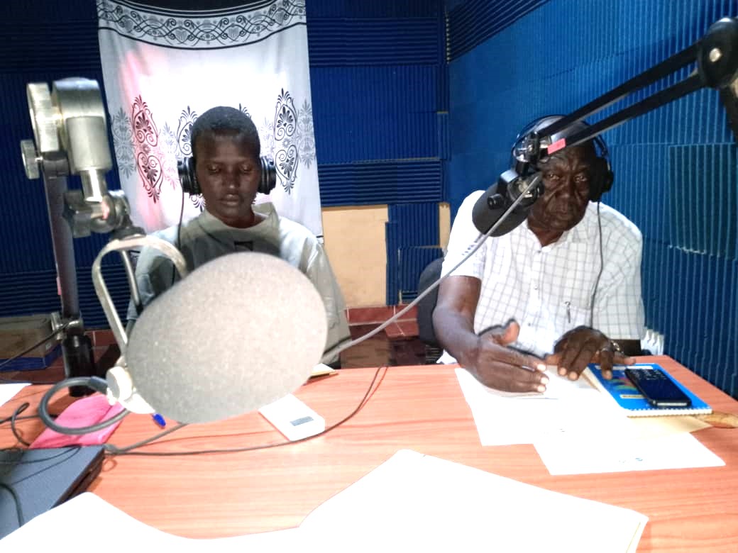 AVSI South Sudan (@avsi_southsudan) on Twitter photo In Rumbek, <a href="/FondazioneAVSI/">Fondazione AVSI</a> conducted a talk show to address child & forced marriage, its negative impacts, particularly on girls, and to help end the practice within communities.
Thanks to <a href="/NLinSouthSudan/">Embassy of the Netherlands in South Sudan</a> , this gives the girls opportunities to reach their full potential. In Rumbek, <a href="/FondazioneAVSI/">Fondazione AVSI</a> conducted a talk show to address child & forced marriage, its negative impacts, particularly on girls, and to help end the practice within communities.
Thanks to <a href="/NLinSouthSudan/">Embassy of the Netherlands in South Sudan</a> , this gives the girls opportunities to reach their full potential.