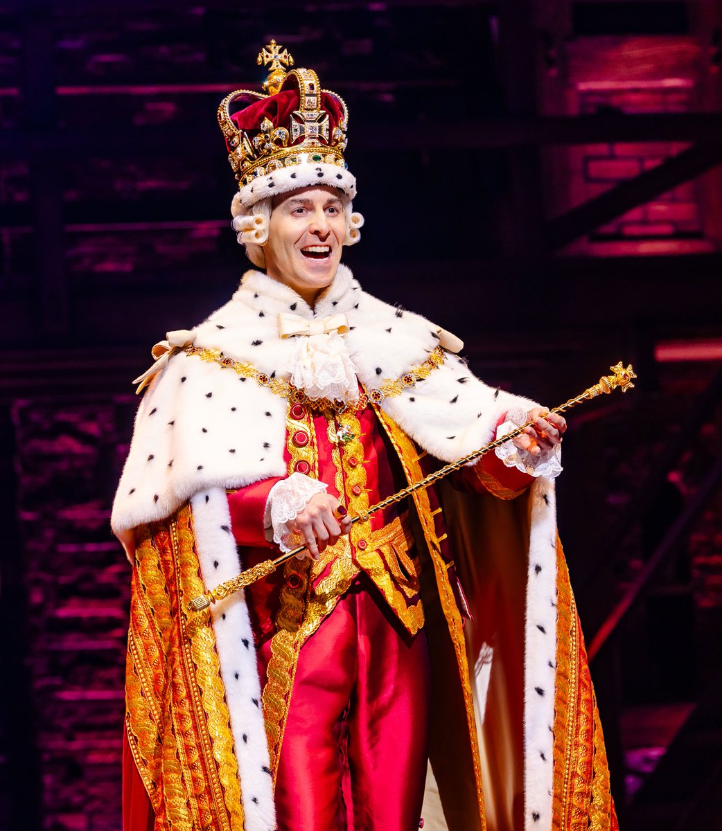 NETheatreGuide's tweet image. Final shows of Hamilton in Sunderland (@SundEmpire) are this weekend.
REVEW: northeasttheatreguide.co.uk/2025/06/review…