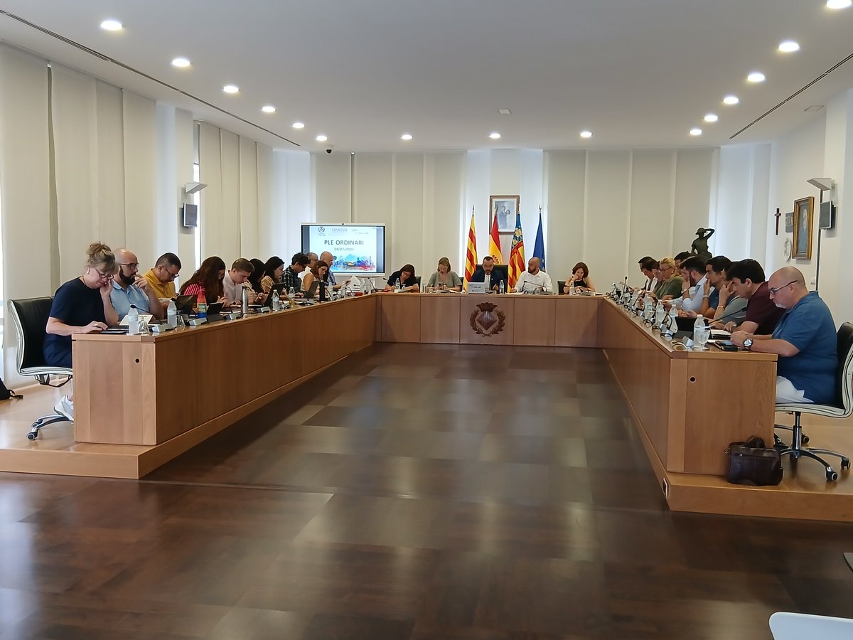 Vila-real bloqueja les llicències a l'entorn de l'Alqueria de Puchol per a perfilar el major parc urbà de la ciutat
radiovila-real.es/vila-real-bloq…