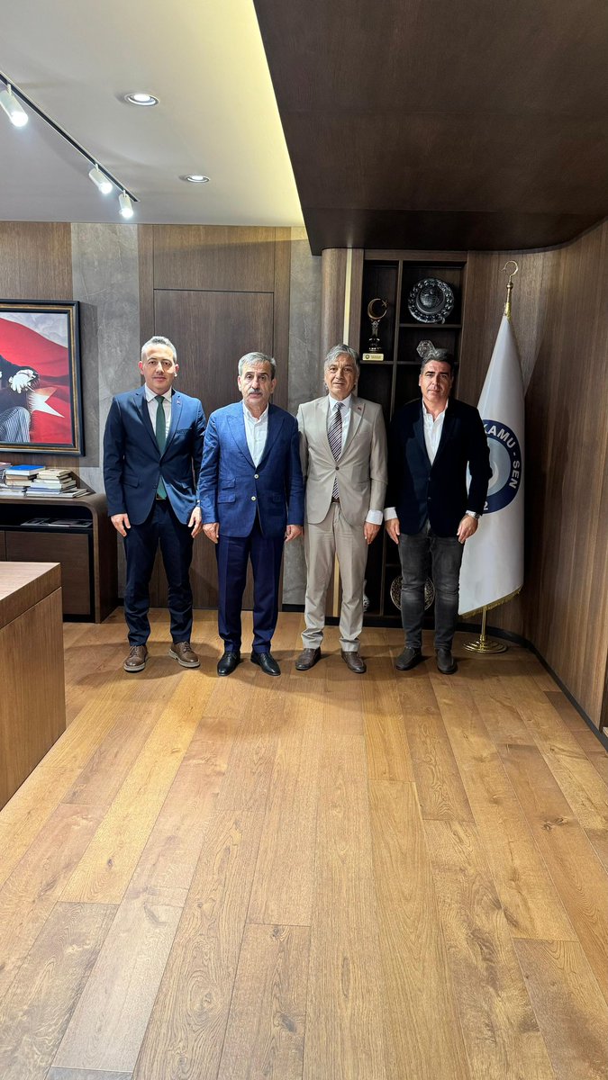 Türkiye Kimya Derneği Yönetim Kurulu Başkanı Prof. Dr. Bahattin Yalçın, Yönetim Kurulu Üyesi Güray Mete ve Türk Tarım Orman-Sen Genel Başkan Yardımcısı Gürkan Bozkurt’a nazik ziyaretleri için teşekkür ederim.
