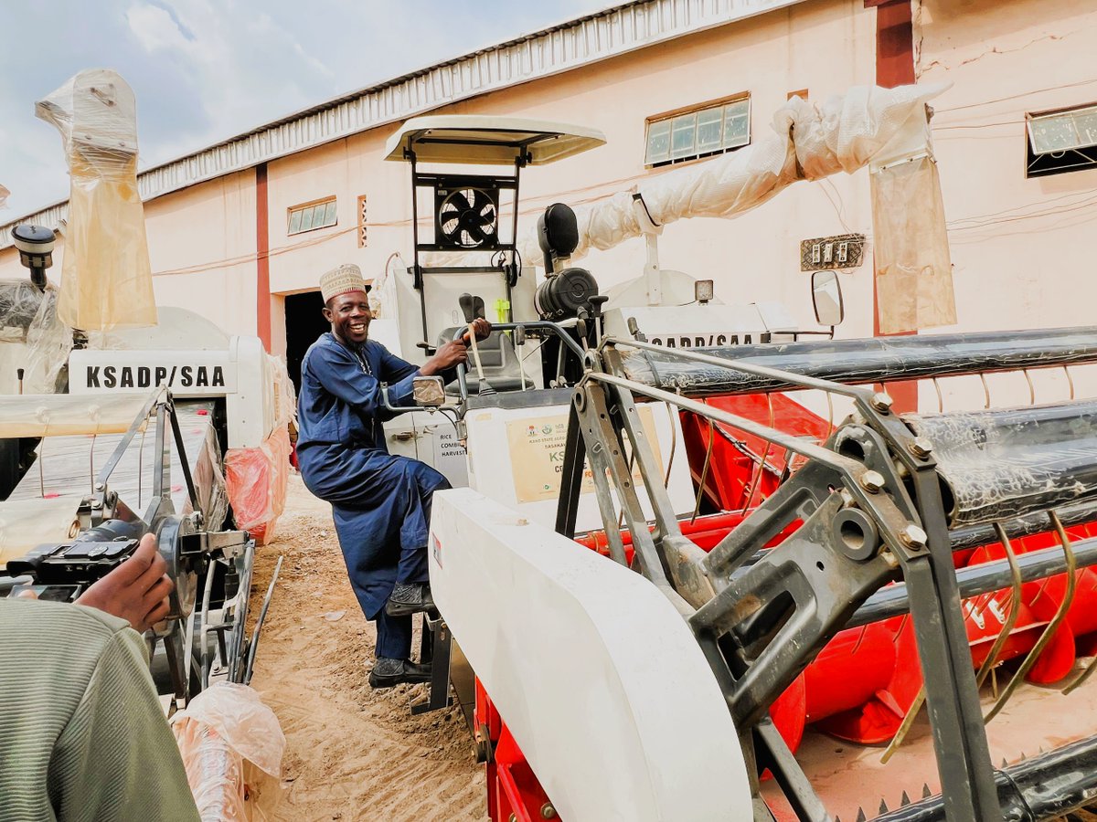 NigeriaSasakawa's tweet photo. The @KanoPastoral mechanization is enabling farmers to scale their operations, reduce losses, and increase incomes and transforming agriculture in Kano State from a subsistence practice into a more sustainable and profitable livelihood. 
funded by @isdb_group &amp; #LLF https://t.co/AcCwELr9mo