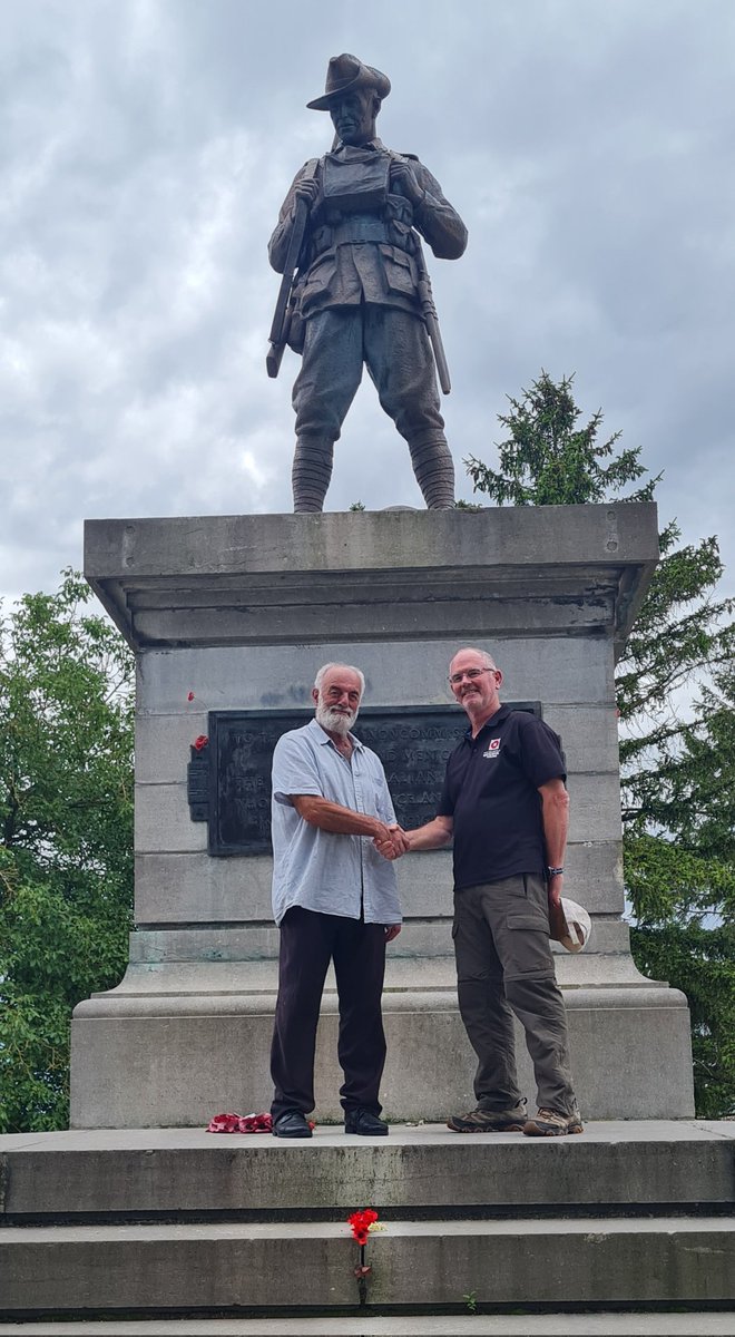MikeHistorian's tweet image. Heading back to Blighty after an amazing 10 days in the company of Lambis Englezos on the Fromelles & Pozieres commerative tour. It is always a pleasure to work for @MatMcLachlan. This tour gave exceptional insight into the search for the missing of Fromelles.