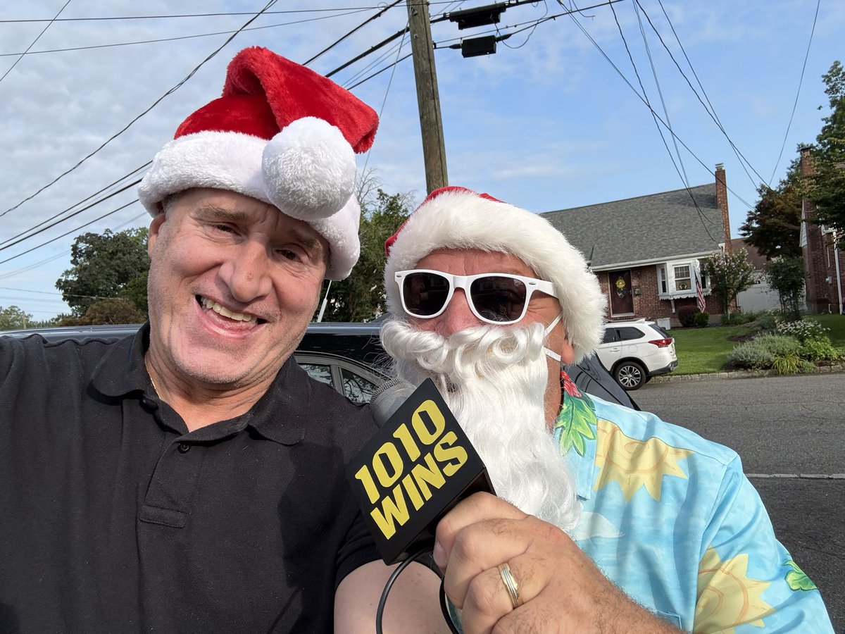 glennschuck's tweet image. Christmas in July baby! Who cares if it feels like 105 degrees today? @1010WINS