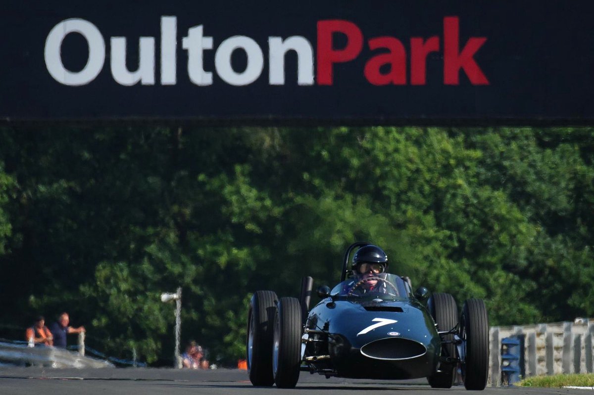 Ladies and Gentlemen: The Oulton Park Gold Cup 🏆

📸 PS Images