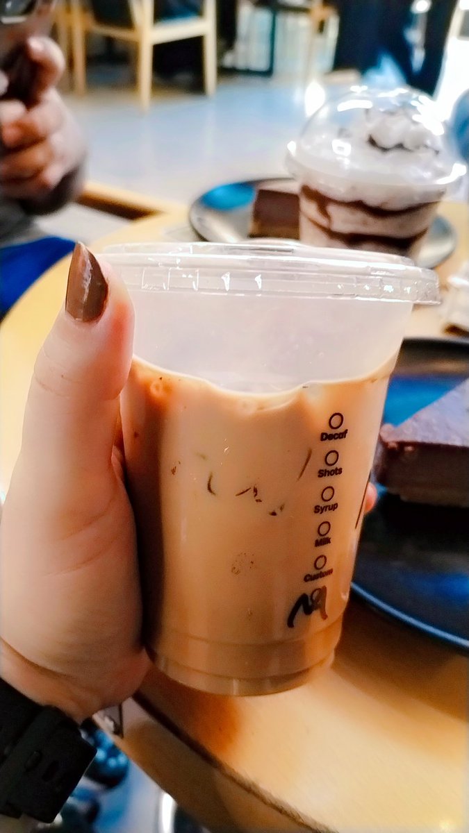 صباحا مشرقا عطرا وجمعتكم مباركه وتقبل الله كامل الدعوات وجعل الخير والسرور والبهجة لجمعتكم طيبة احبتي الغالين الطيبين الانقياء 🩷🩷🤍💖يوما سعيدا وصباح الورد والود والسرور لكم من عاصمتنا الحبيبة بغداد❤️🇮🇶 ارسل سلامي لكل ارضا طيبه وبلدانكم للحبيبة الغاليه علينا ياطيبين الكرام🥰