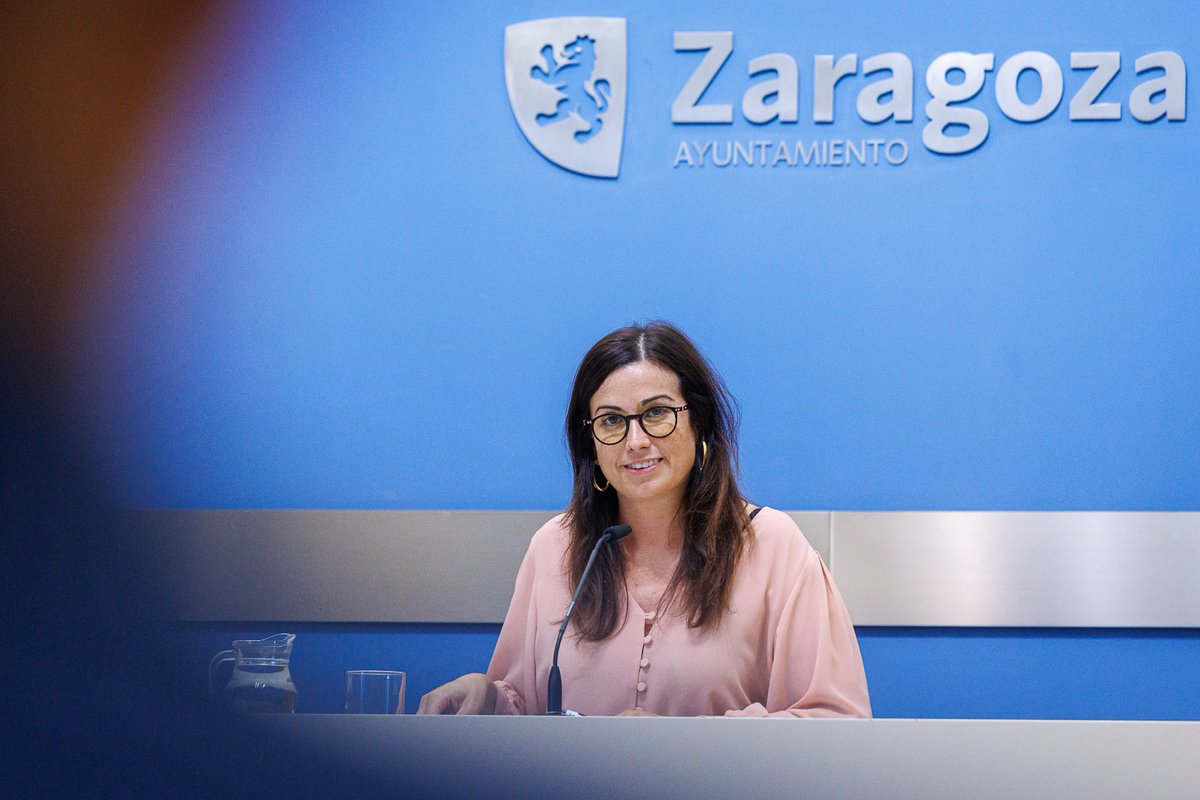 Hoy 25JUL se ha aprobado el inicio del proceso de licitación del nuevo contrato de estacionamiento regulado de Zaragoza. El servicio mantendrá los horarios actuales y casi el 80% de las plazas serán para residentes, que contarán con bonificaciones en función de su renta. Por su