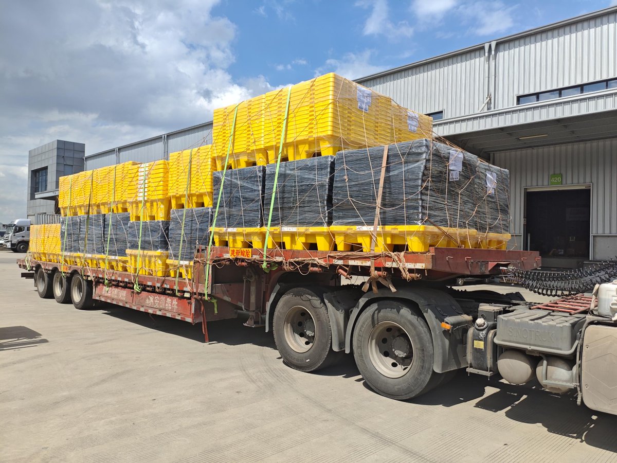 SYSBELChina's tweet image. Another international shipment ready to go! 🌎📦
From our warehouse to the world — SYSBEL delivers safety solutions to every corner of the globe.
#SYSBEL #GlobalShipping #ExportReady #SafetySolutions