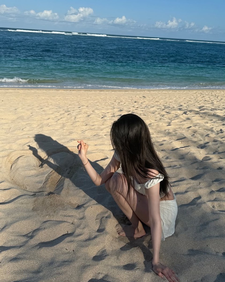 カンヘウォンとキムミンジュ、いつも爆美女特有の質感を出してくれるのでありがたい。