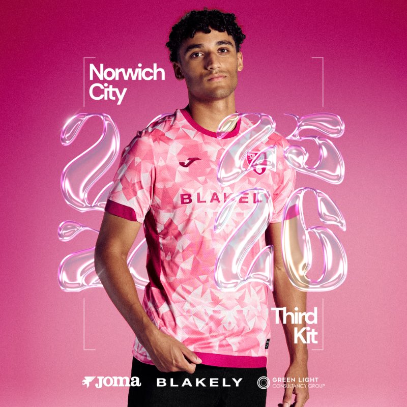TheShirtUnion's tweet image. 🩷| @NorwichCityFC 3rd 25/26
Another standout shirt design from the Canaries, this time a vibrant tonal light and dark pink sublimated kaleidoscope print effect 🙌
