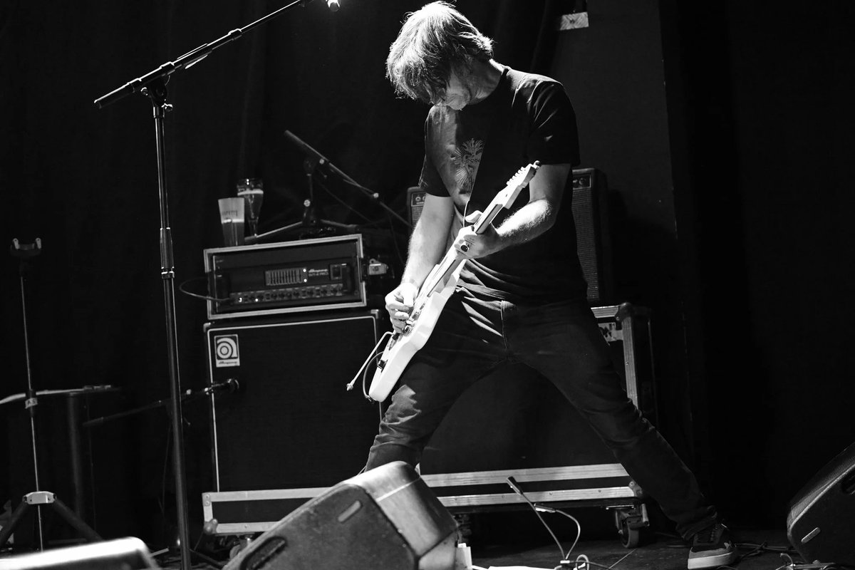 Kid(h)acienda : "On fait des bêtises, mais t’inquiète pas qu’on sait ce que c’est un fugato." rocksound.fr/kidhacienda/