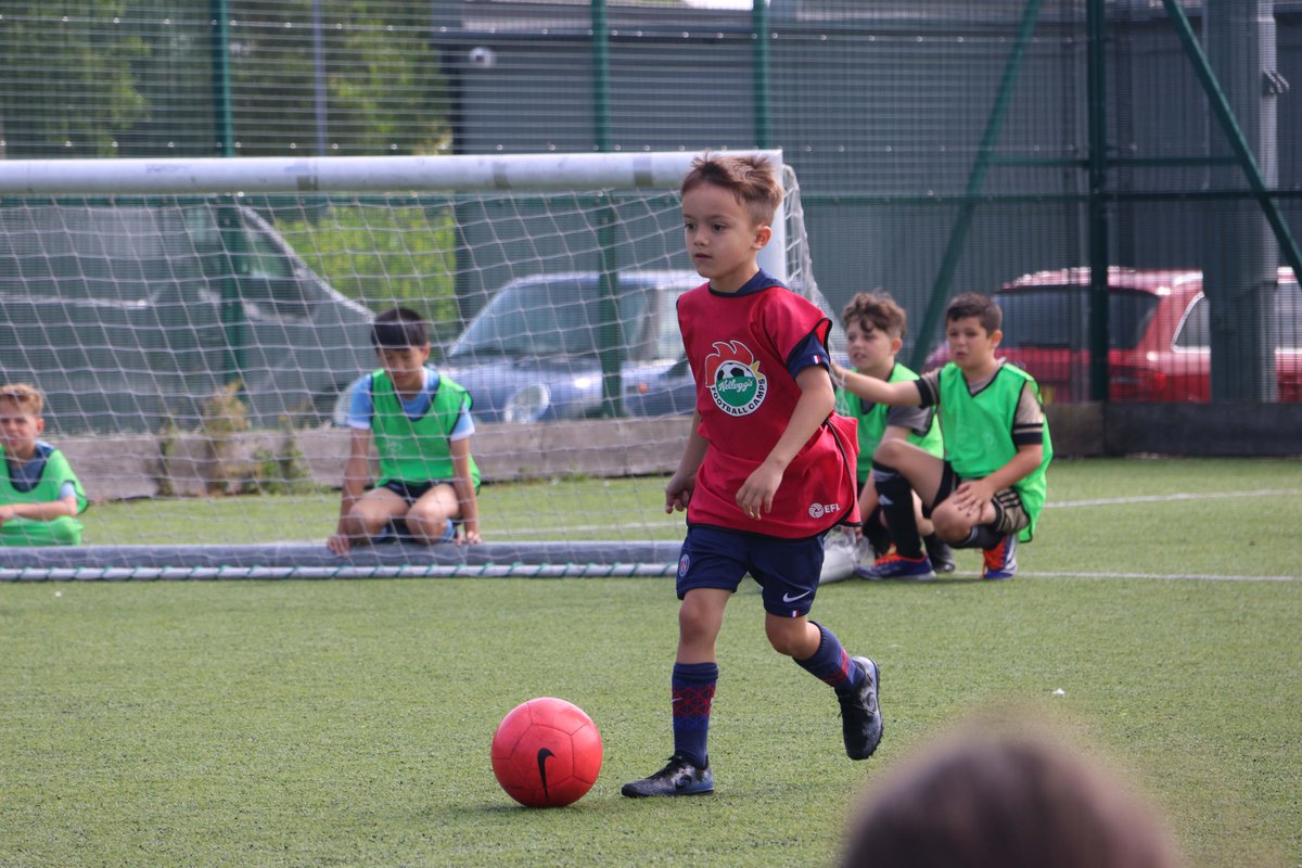 LaticsCommunity's tweet image. Week one of our #KelloggsFootballCamps is complete ✅

Join us throughout the Summer for fun and engaging football sessions led by our coaches!
🔵 Dean Trust Wigan
⚪️ Ashton Leisure Centre
🟢 Atherton High School

Find out more and book here 👇
officialsoccerschools.co.uk/wiganathletic/…

#wafc 🔵⚪️