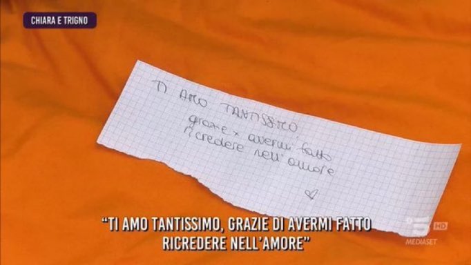 itsm4rti's tweet image. Capitato questo in tl ci tenevo a sottolineare come la Bacci avesse scritto un grammaticalmente impeccabile PER AVERMI mentre nei sottotitoli ci hanno schiaffato quel DI osceno VERGOGNA!!!!!