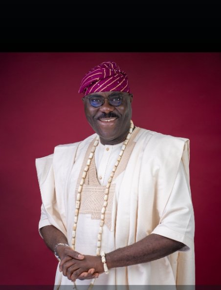 olayodeoladime2's tweet image. Happy birthday dearest uncle ,the honourable commissioner for finance lagos state Mr abayomi oluyomi ,sir I celebrate you today and I join your friends,family&amp;amp;associate to celebrate you today on this your special.may God almighty bless your new age,grant long life with good healt