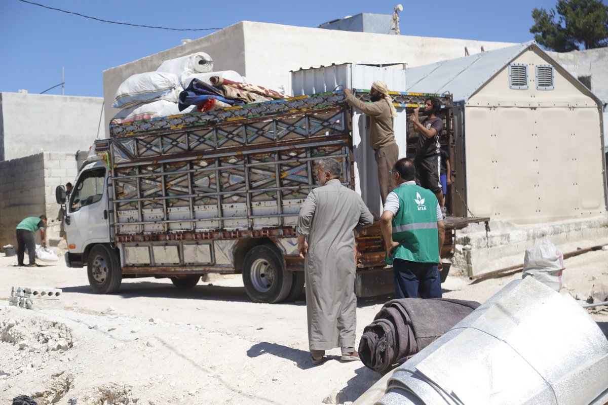 IOMSyria's tweet image. "We look forward to rebuilding our home and life there."
For weeks, the cost of transporting belongings has prevented Ibrahim & his family from leaving their camp & returning home.
With cash assistance offered by IOM, @CBPFs & @AtaaRelief, he is can return safely and in dignity.