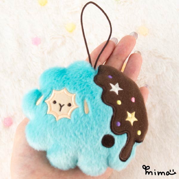 fancy_fukuya's tweet image. 🐑もうすぐ登場🐑
SNSで大人気!ちっちゃくてもこもこした羊の
『ちびもこ (@mima_chibimoco)』さんの
マスコットぬいぐるみが登場!
7/26(土)より
全国のROUND1の取扱店舗にて順次展開予定です🌟
詳細はこちら🔽
fancy-fukuya.co.jp/topics/202507c…
#ROUND1xCREATOR
#ちびもこ #ちびもこさんぽ