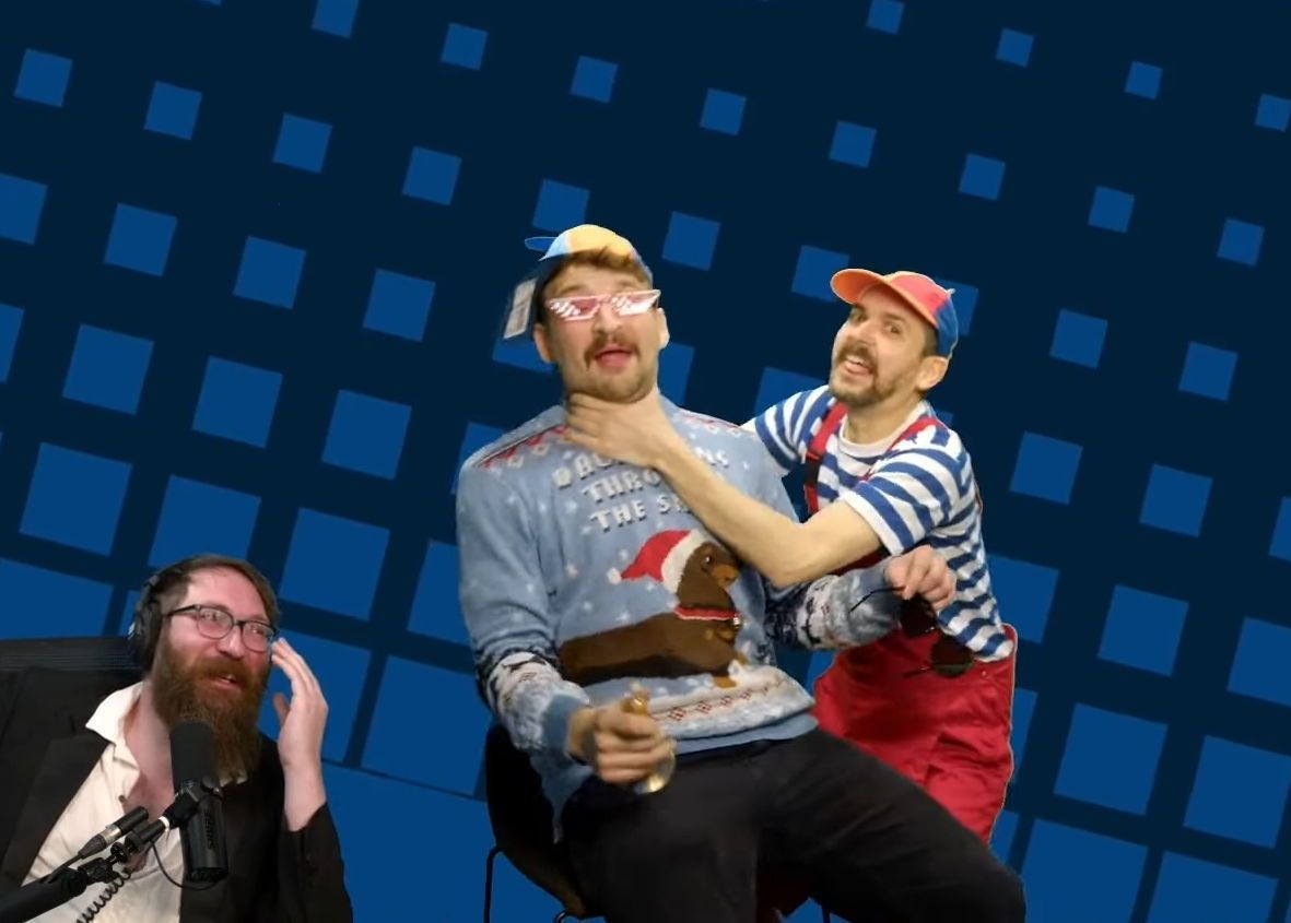 yogscast's tweet image. Happy birthday to our very own @DafnotDaff! We love you bud, have a great one! Attached is an unrelated picture of Bell Dude.