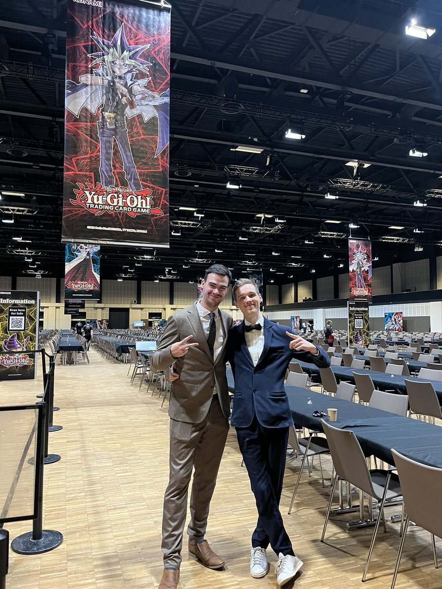 Lampi_Ygo's tweet image. Most important Yu-Gi-Oh! weekend of the year in Europe and we’re back on for casting! @KoningLionheart
Today the stream already starts with the full WCQ points playoff broadcast. Best 16 players of the year! 🔥
Come join!
twitch.tv/YugiohCardEU