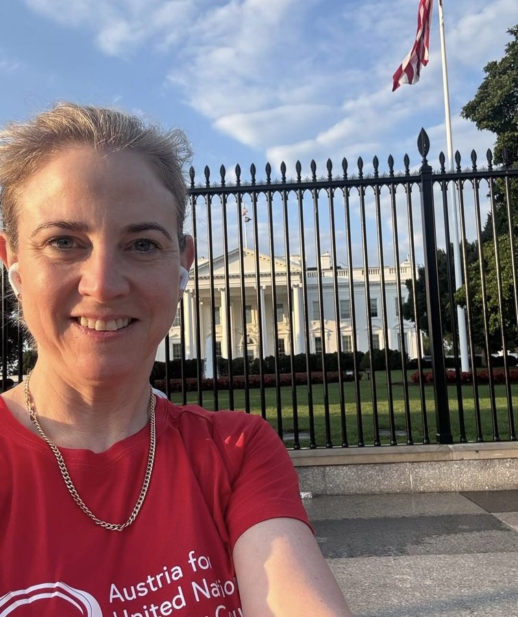 Als Österreicher schäme ich mich, dass so jemand unsere Außenministerin ist!