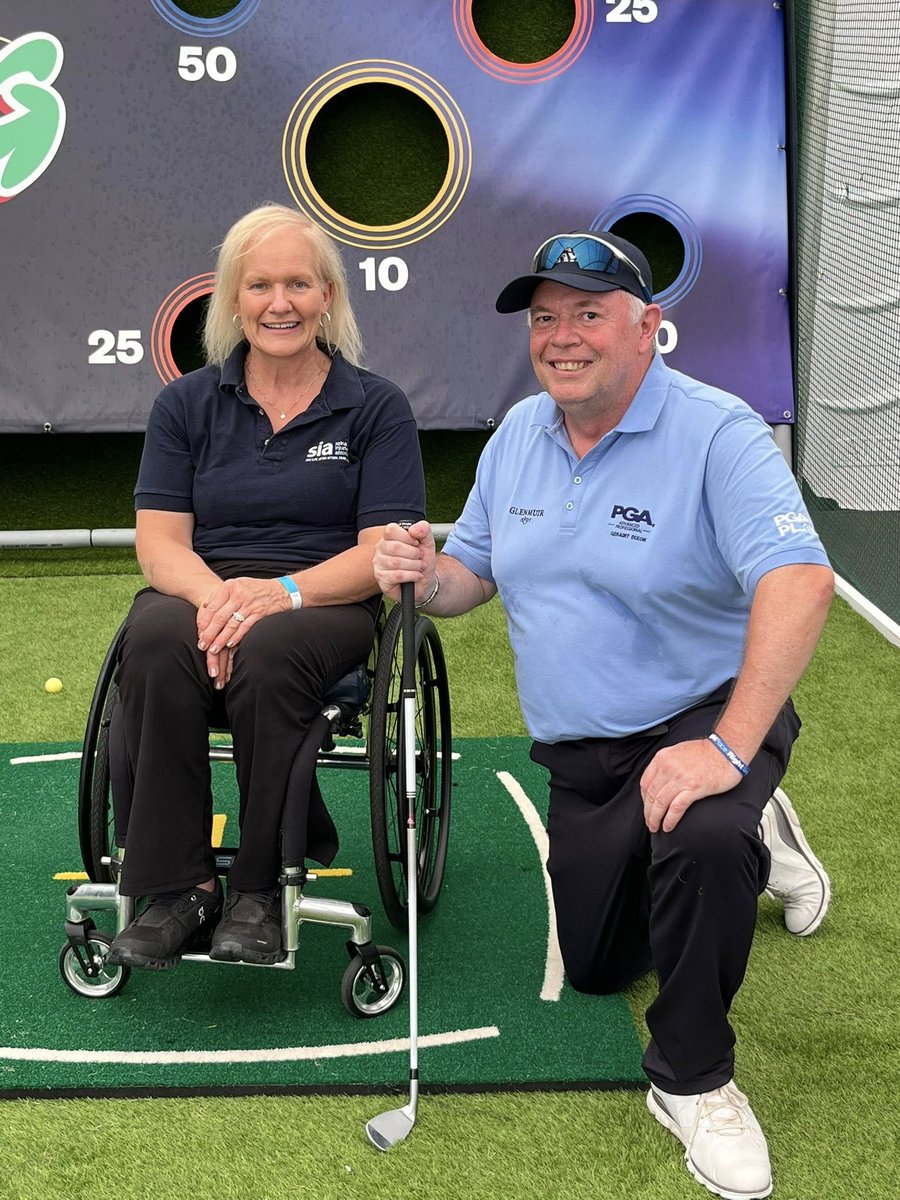 spinalinjuries's tweet image. Thank you @edgagolf for inviting Lisa, our Northern Ireland support network coordinator along to Royal Portrush last weekend to experience @TheOpen and try out disability golf 🏌️♀️⛳️ She had a great day with you all and is now ready to take on Rory! #TheOpen #DisabilityGolf