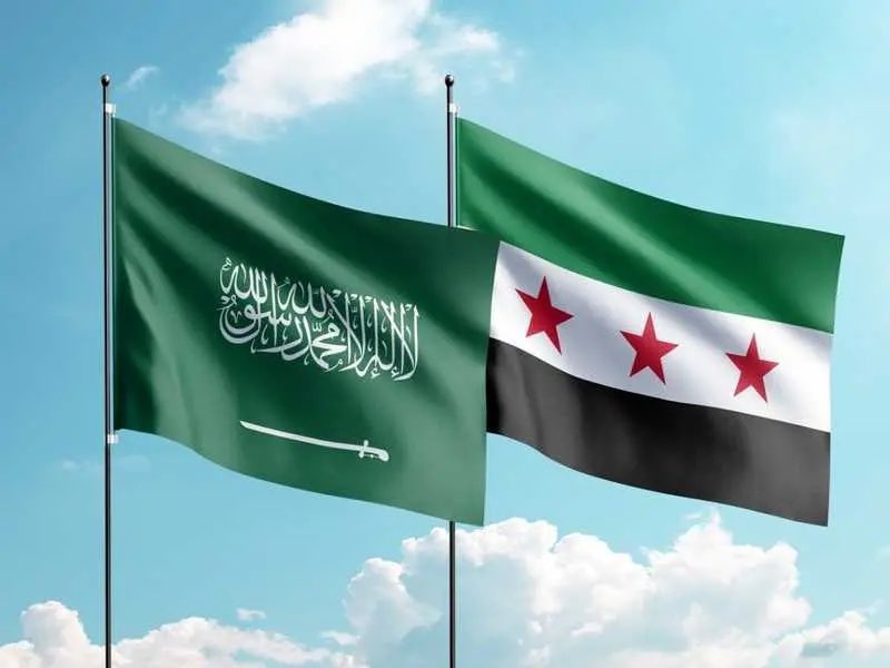 MhAlmarshad's tweet image. ( سوريا هي المملكة العربية السعودية )
شركاء وليس تجار
#منتدى_الاستثمار_السعودي_السوري هو بداية لمستقبل مشرق و استقرار مهم للمنطقة فيه فتح أفاق في إقتصاد السوري جديد قوي بإذن الله
بتوجيه من القيادة الحكيمة #ولي_العهد
#سوريا_السعودية_أخوة 🇸🇦❤️🇸🇾