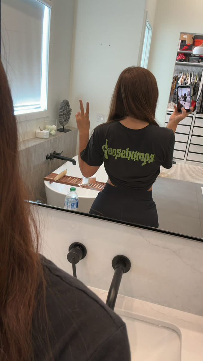 Allison parker 💛💛 (@angelasmit9825) on Twitter photo 