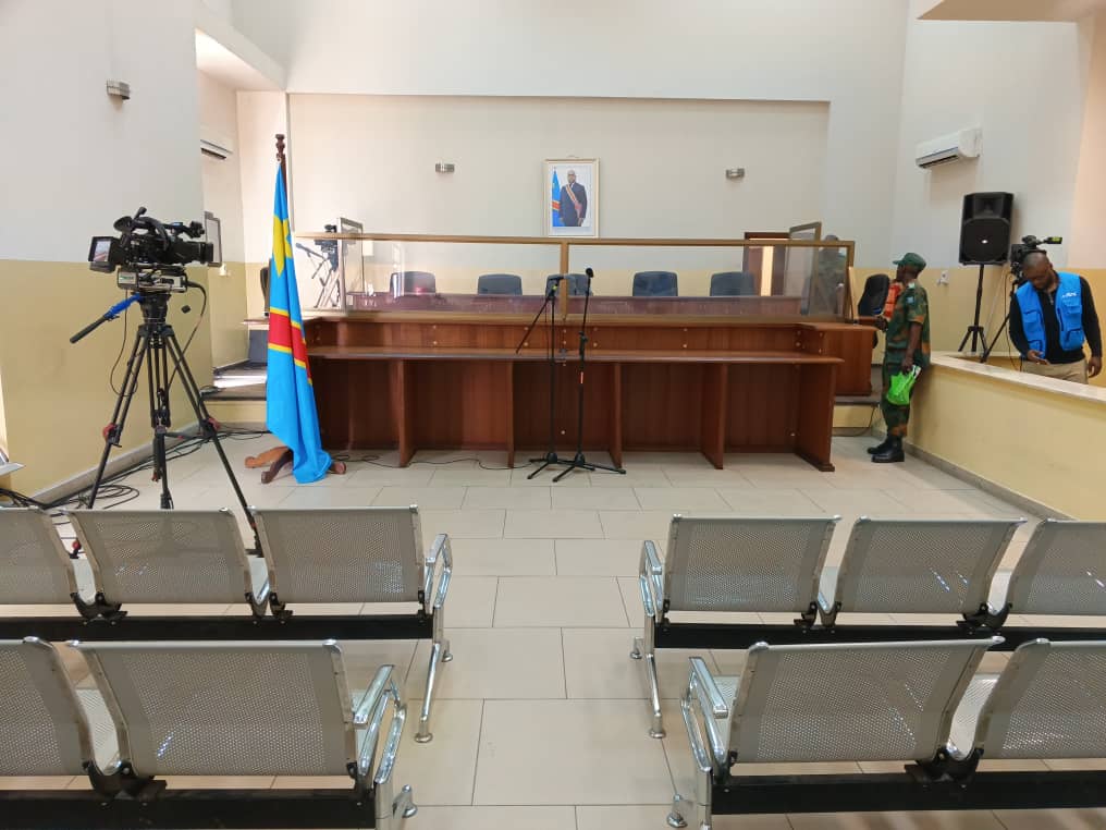 #RDC : tout est prêt, à la Haute cour militaire à #Kinshasa, capitale du pays, où est attendue l’ouverture vendredi du procès opposant le parquet militaire au prévenu Joseph Kabila, ancien président de la République démocratique du Congo, poursuivi pour participation à un