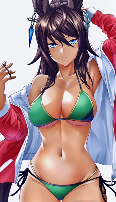 リアル仕事が忙しく再掲で申し訳ないですが
水着で癒しを
#ウマ娘 #シンボリクリスエス 