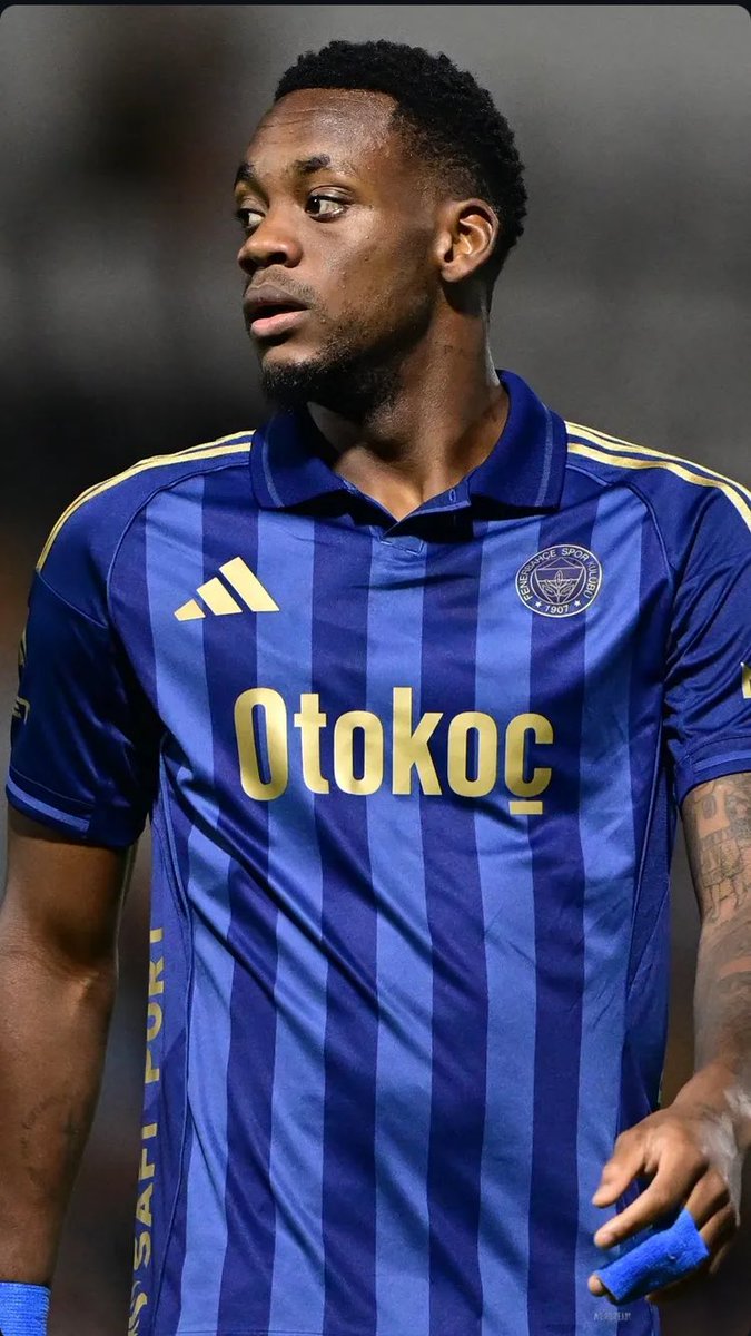 🗣 Jhon Duran: "Şampiyonlar Ligi'nde oynamayı özledim!" 

(AA)