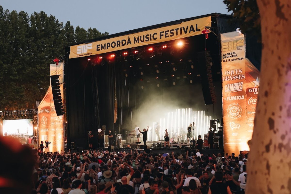 Viasona's tweet image. Artistes com @aka_Julsx, @mikinunez o @doctorprats actuaran el 25 i 26 de juliol a La Bisbal d'Empordà @empordamusicf viasona.cat/noticia/5832 viasona.cat/noticia/5832/a…