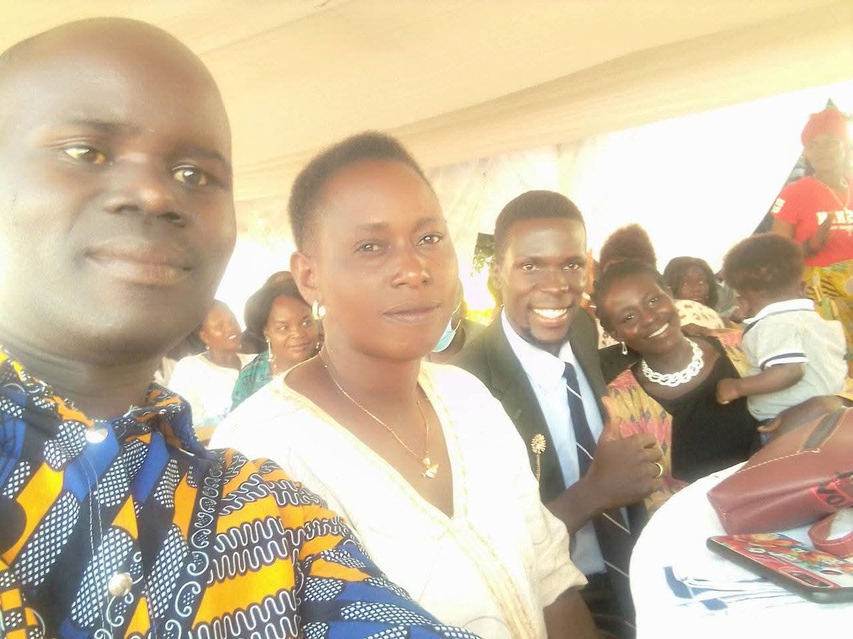 kumakech_sam's tweet image. CONGRATULATIONS MY HON.CHAIRMAN L.C V ORUNA OYULU JAMES.
Onbehalf of my family i take this opportunity to congratulate you for emerging the winner in the L.CV Zombo District @NRMOnline Primary 2026-2031 roadmap
@OyuluPatrick @Stevelipseyolwe @desmondopio